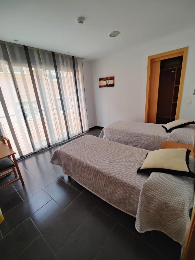 Hostal Manel Pineda de Mar Kültér fotó