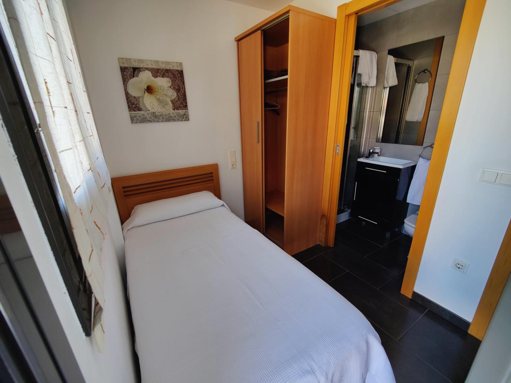Hostal Manel Pineda de Mar Kültér fotó
