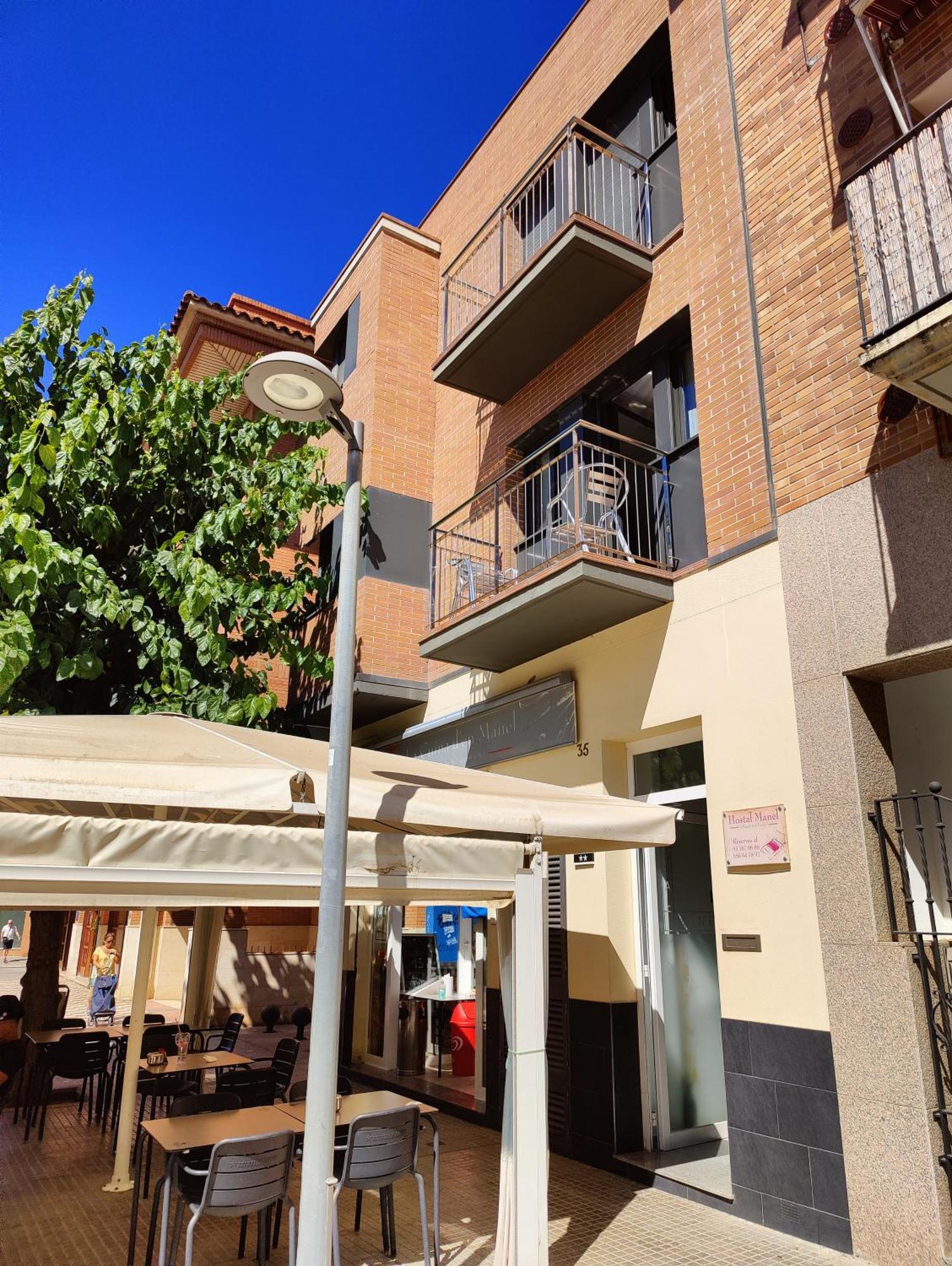 Hostal Manel Pineda de Mar Kültér fotó