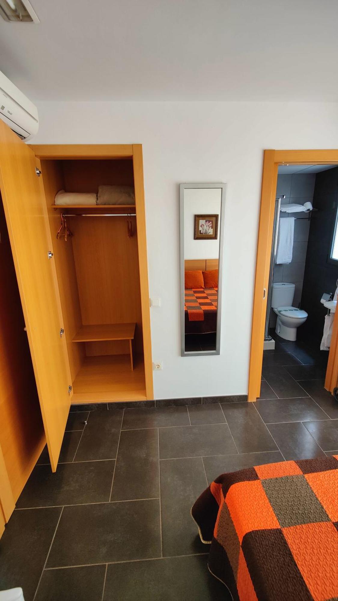 Hostal Manel Pineda de Mar Kültér fotó
